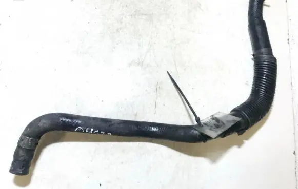 Mazda 3 I Engine coolant pipe/hose