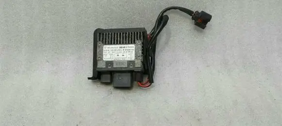 Porsche Boxster 987 Coolant fan relay 99761843603