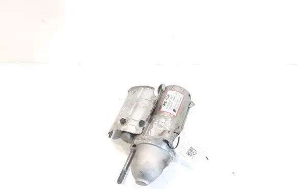 Hyundai Genesis Starter motor 361003C040