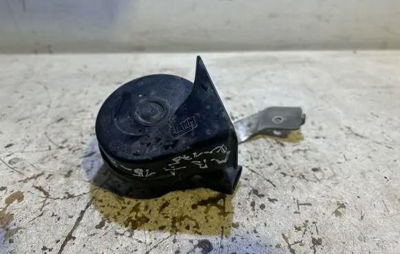 Mercedes-Benz A W176 Horn signal A046522