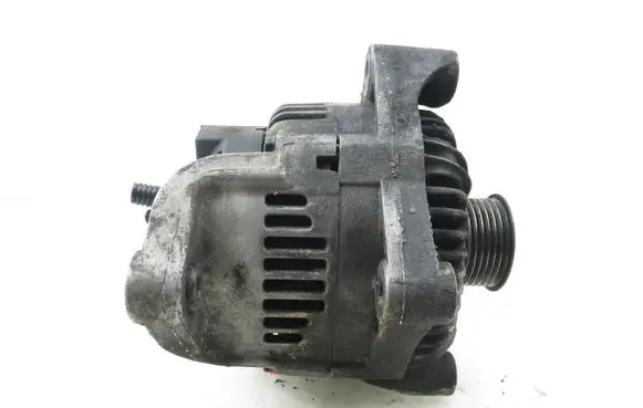 BMW 5 E60 E61 Generator/alternator 2543304A 7797521