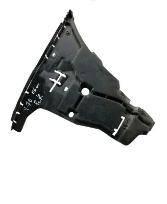 Volvo V70 Front bumper mounting bracket 08693181