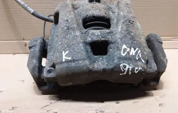 Audi A5 Sportback 8TA Front brake caliper