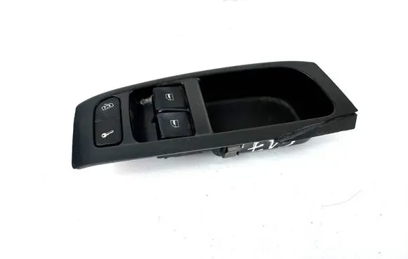 Volkswagen Fox Electric window control switch 5Z0867171