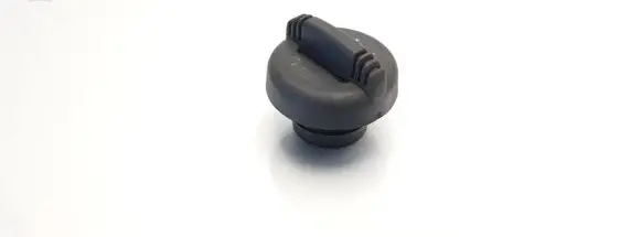 Renault Espace III Oil filler cap 7700870192