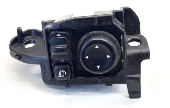 Nissan Qashqai Wing mirror switch 255704EA1B