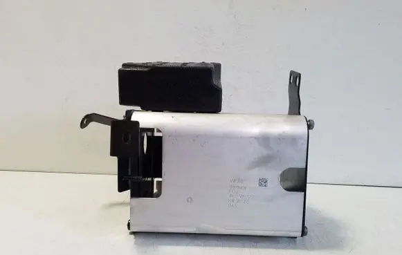 Audi A6 S6 C8 4K Battery bracket 4K2915172