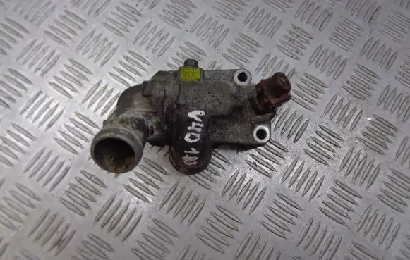 Thermostat/thermostat housing