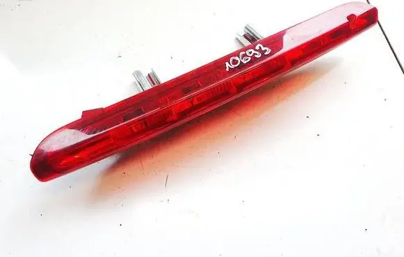 Peugeot 208 Third/center stoplight 9674809080