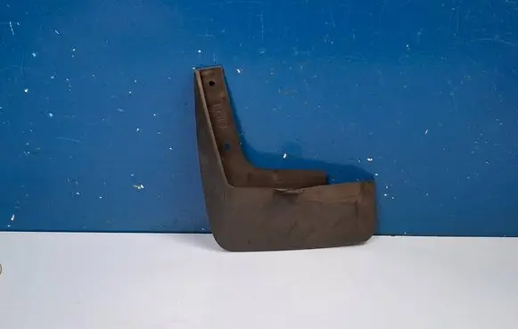 Toyota Corolla E160 E170 Rear mudguard 7662602360
