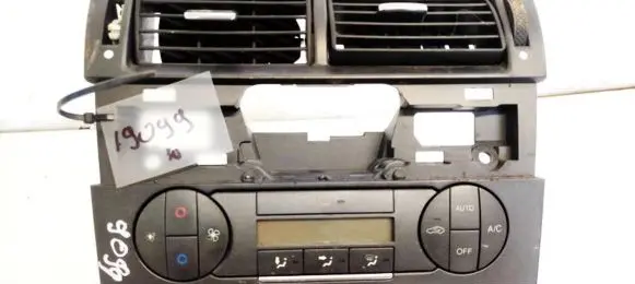 Ford Mondeo Mk III Climate control unit 3S7T18C612AH W0JA15251