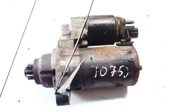 Volkswagen Golf V Starter motor 026309 1005831281