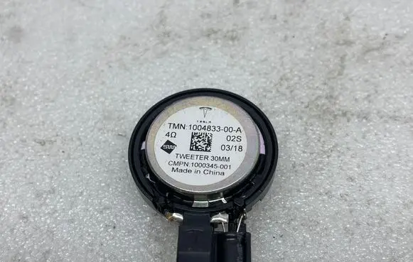 Tesla Model X Front door speaker 100483300A 1000345001