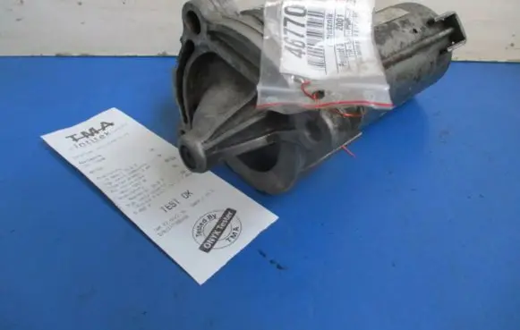 Peugeot 307 CC Starter motor 9618725080