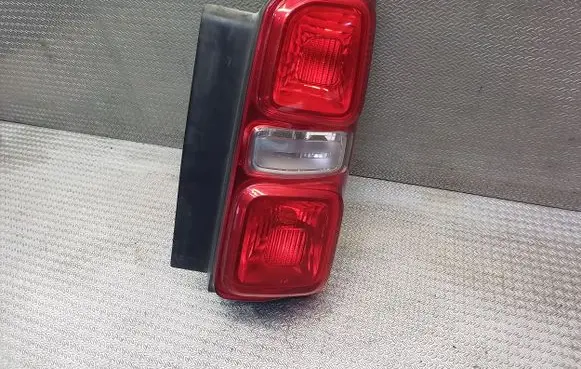 Citroen Jumpy Rear/tail lights 9808243080