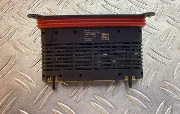 BMW 5 F10 F11 LED ballast control module 7381018
