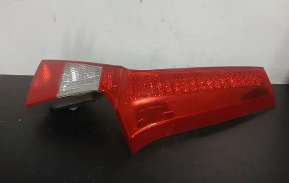 Volvo V70 Tailgate rear/tail lights 164392