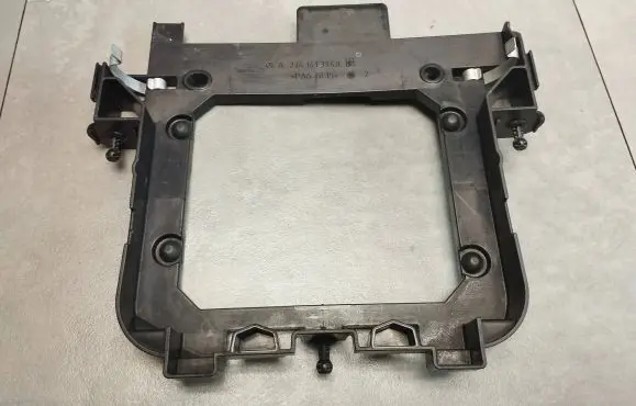 Mercedes-Benz GLC X253 C253 Other interior part A2741413340