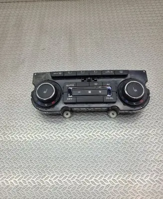 Skoda Yeti (5L) Climate control unit 3T0907044CC