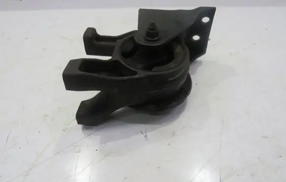 KIA Sorento Engine mount vacuum valve GMAUTO4574097