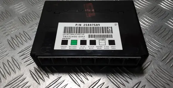 Chevrolet Captiva Comfort/convenience module 25847589 2324000193