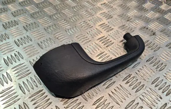 Audi A6 S6 C4 4A Front door interior handle 4A0867172