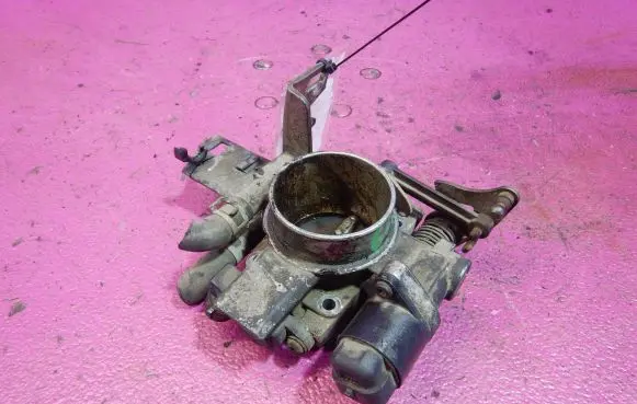 Opel Astra G Throttle body valve 90529710