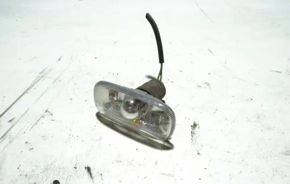 Audi A6 S6 C6 4F Front fender indicator light 8E0949127
