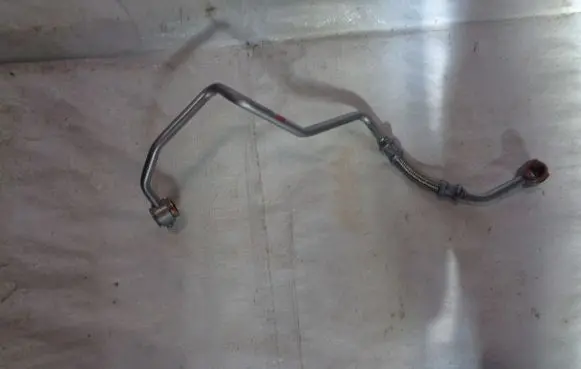 Peugeot Partner III Turbo turbocharger oiling pipe/hose 9825960780