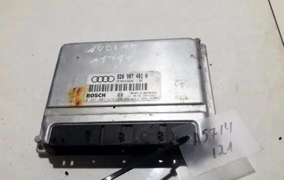 Audi A4 S4 B5 8D Engine control unit/module 8D0907401H 0281001834