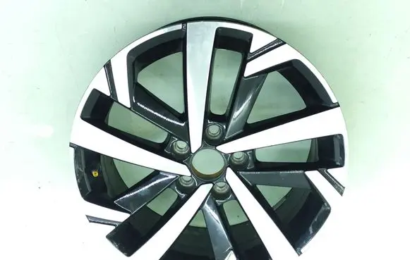 Volkswagen Polo VI R16 alloy rim 2G0601025T