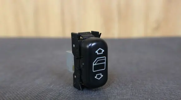 Mercedes-Benz SLK R170 Electric window control switch 1708201510 A1708201510