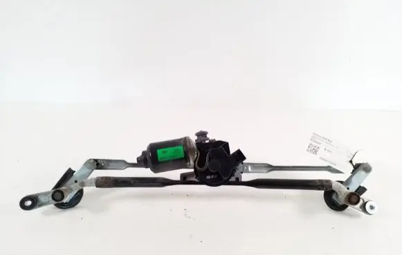 KIA Soul Front wiper linkage and motor 98100B2000