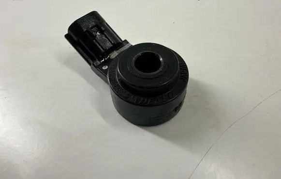 Volvo S60 Detonation knock sensor 31441011 AG9N12A699AA