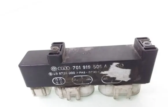 Ford Galaxy Coolant fan relay 701919506A