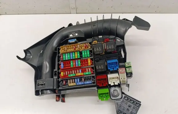 Audi A6 S6 C8 4K Fuse module