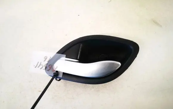 Renault Laguna II Rear door interior handle 8200000723