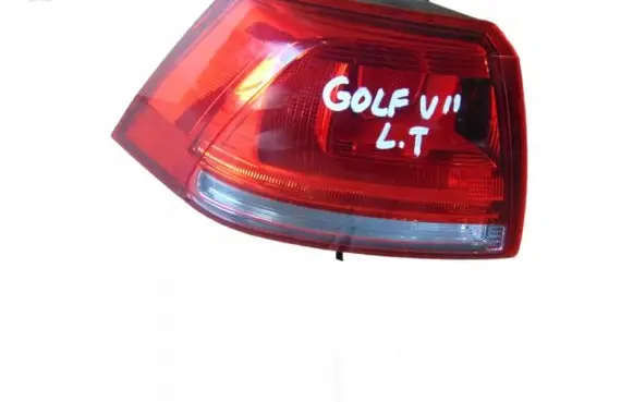 Volkswagen Golf VII Rear/tail lights 5G0945095M