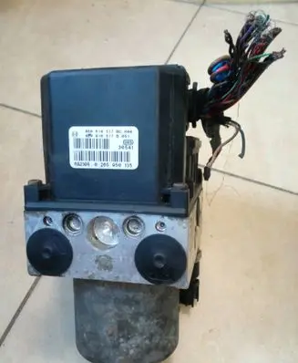 Audi A8 S8 D3 4E ABS Pump 4E0614517BC NE69021