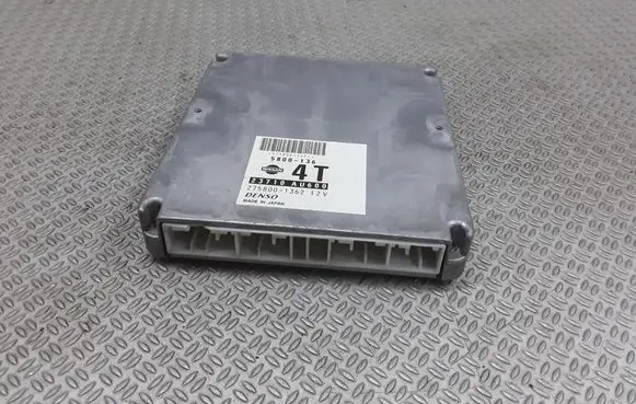 Nissan Primera Engine control unit/module 23710AU600