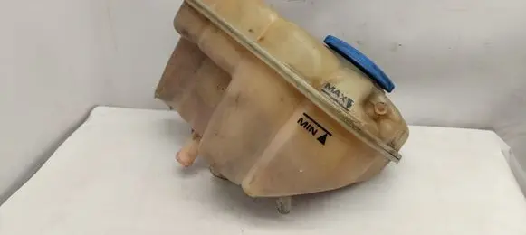 Audi A8 S8 D3 4E Coolant expansion tank/reservoir 4E0121403C