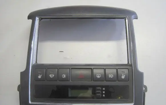 KIA Sorento Clock 945003E500