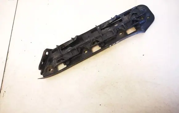 Volkswagen Touran I Front bumper mounting bracket 1t0807935