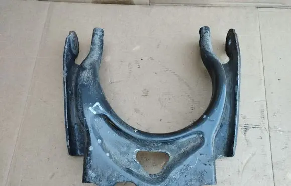 Peugeot 508 Front lower control arm/wishbone 9682595280