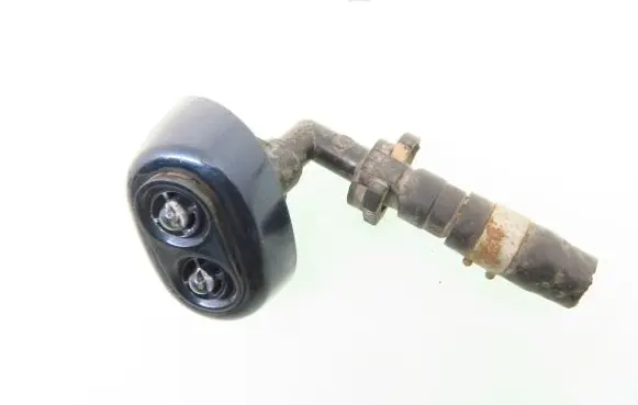 Opel Omega B2 Headlight washer spray nozzle