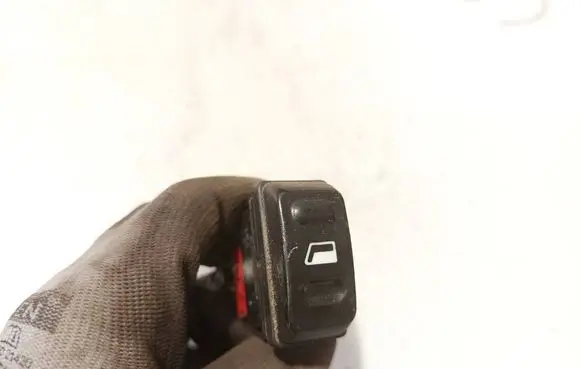 Citroen Xsara Picasso Electric window control switch