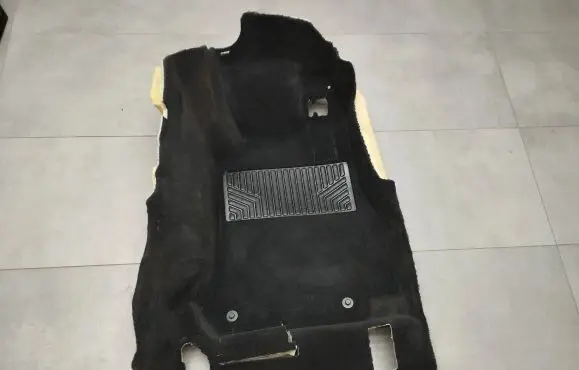 Mercedes-Benz GLC X253 C253 Front floor carpet liner A2536801240
