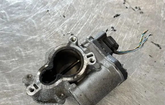 Nissan Qashqai EGR valve 8200796674 H8200987088
