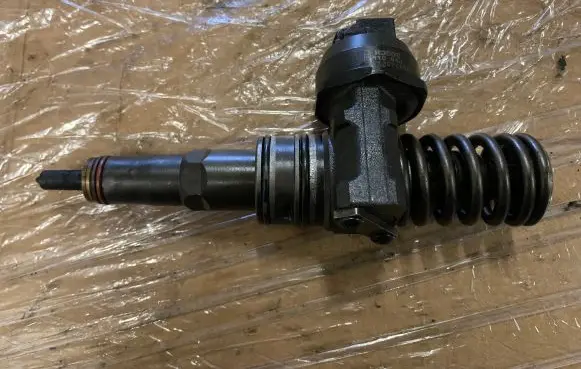 Audi A3 S3 8L Fuel injector 038130073AG