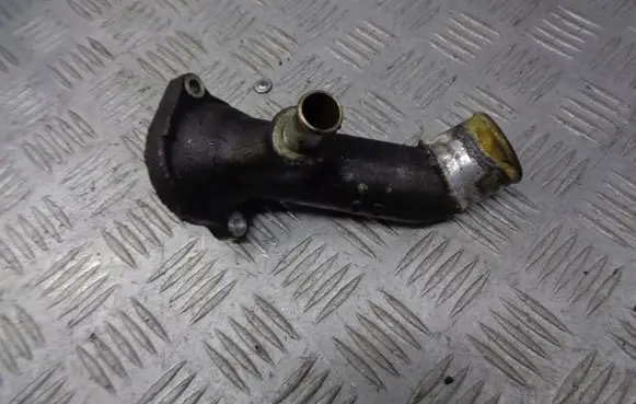 Toyota Corolla Verso E121 Engine coolant pipe/hose